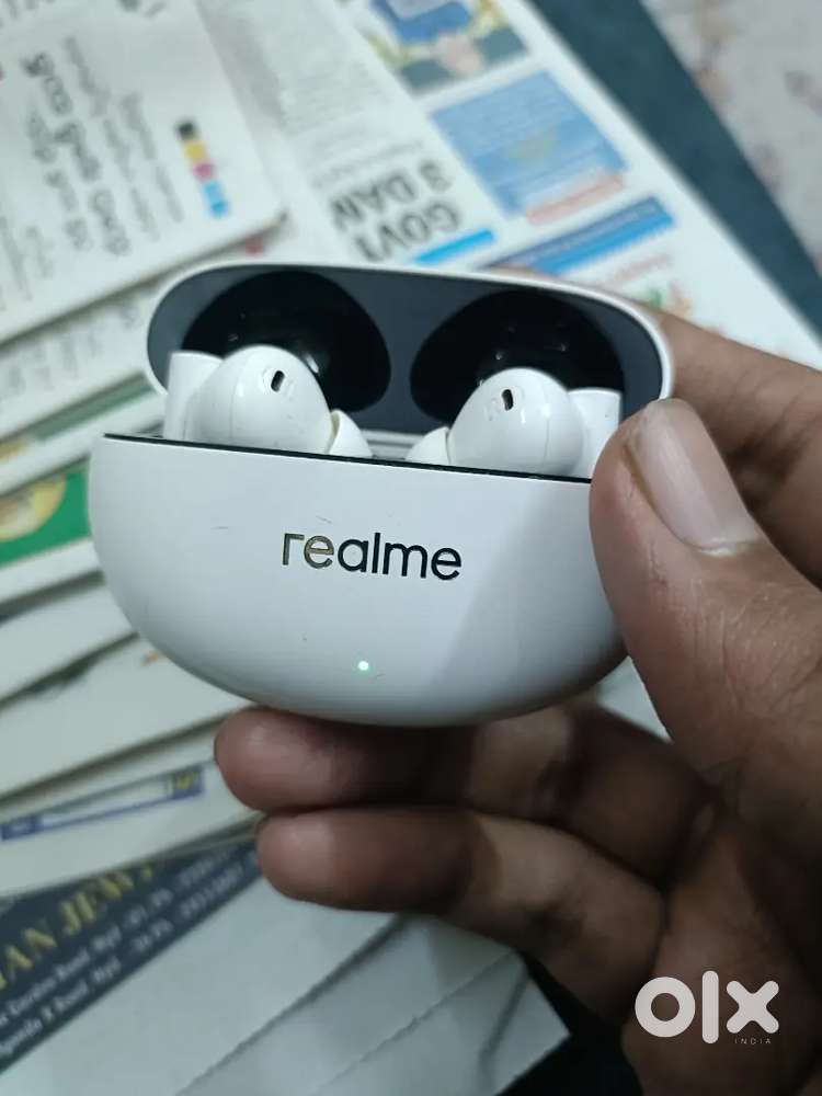realme buds air 5