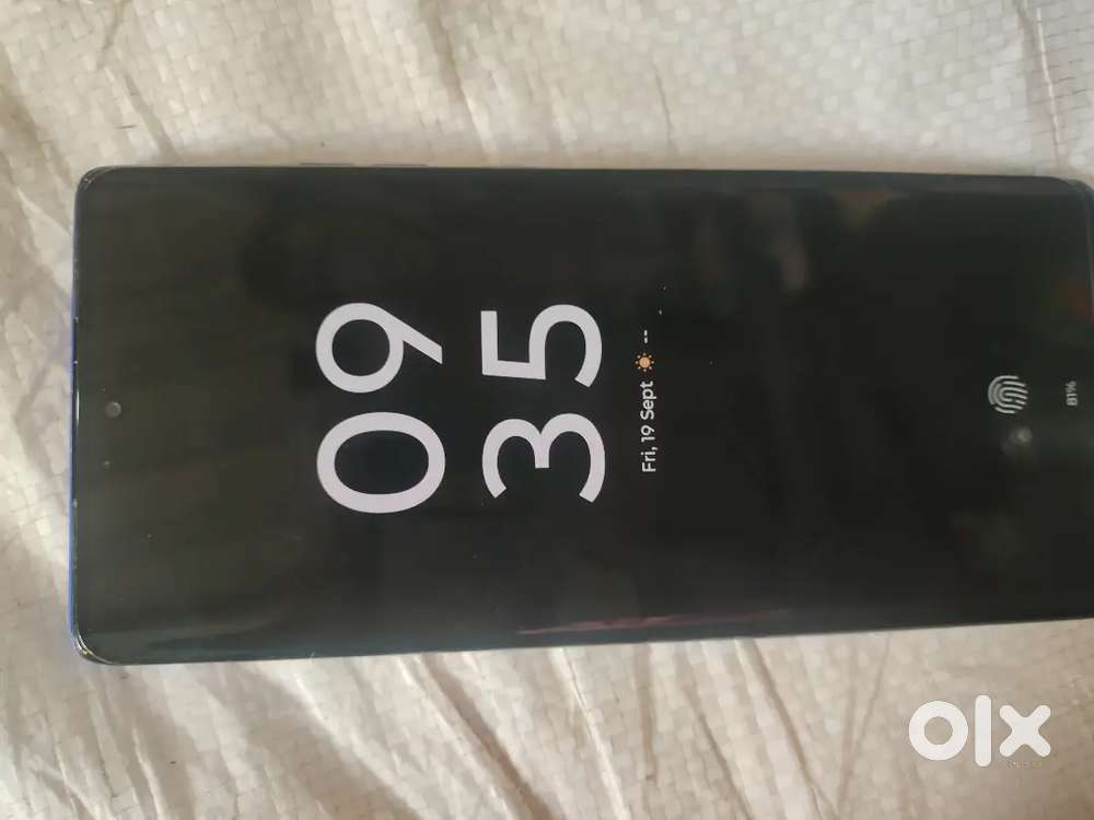 Motorola moto g85 5g-8GB , 128 storage , warranty bachi hai