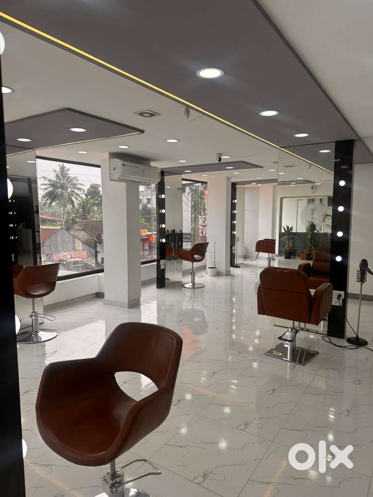 Beauty salon for sale