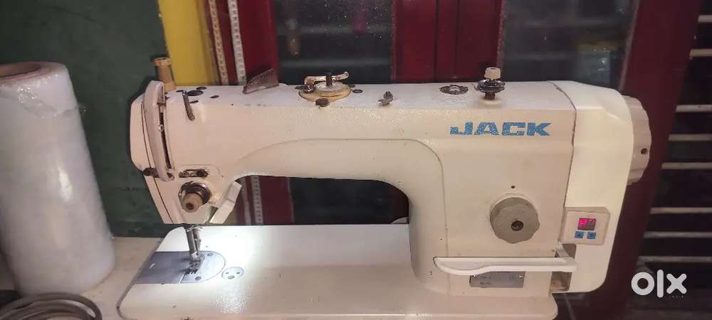 Sewing single tailoring machine overlock starting from 9000/- to 20000