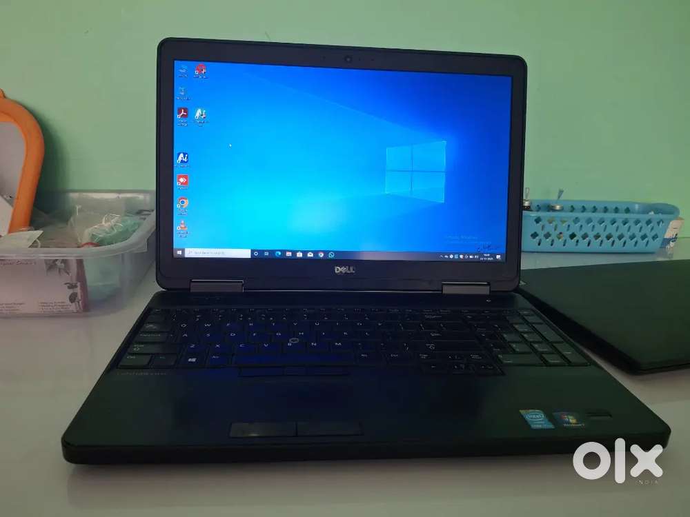 15 Dell laptop for sale