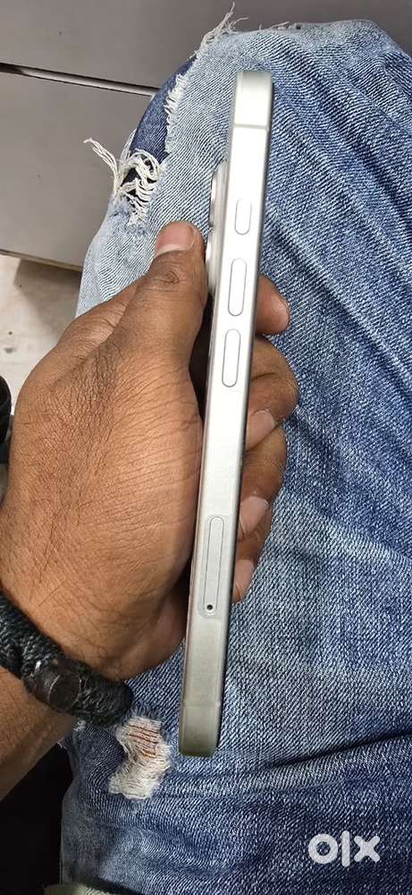 Iphone 16 128 Gb Fabulous Condition for Sale
