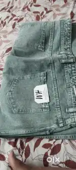 It's H &M Jean