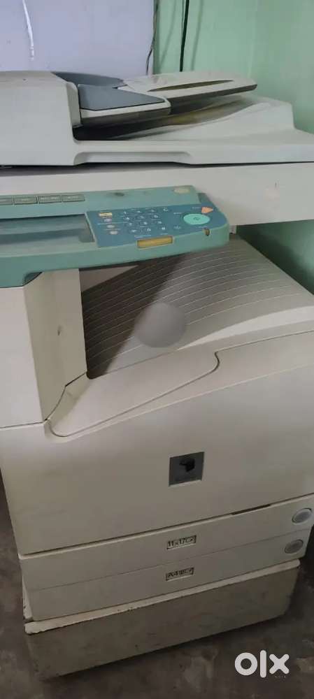 Xerox mechine canon IR3300