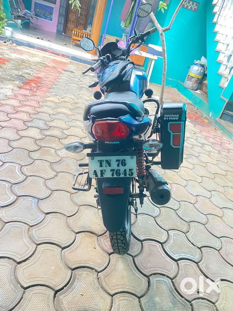 Single Owner,Well maintained vehicle
