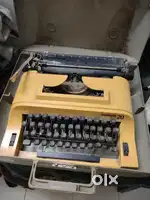 Old iconic typewriting machine