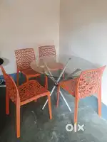 Glass discussion table with Chair
