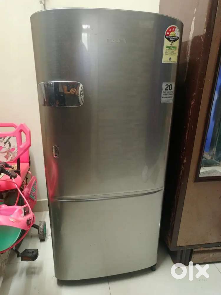 Single door fridge