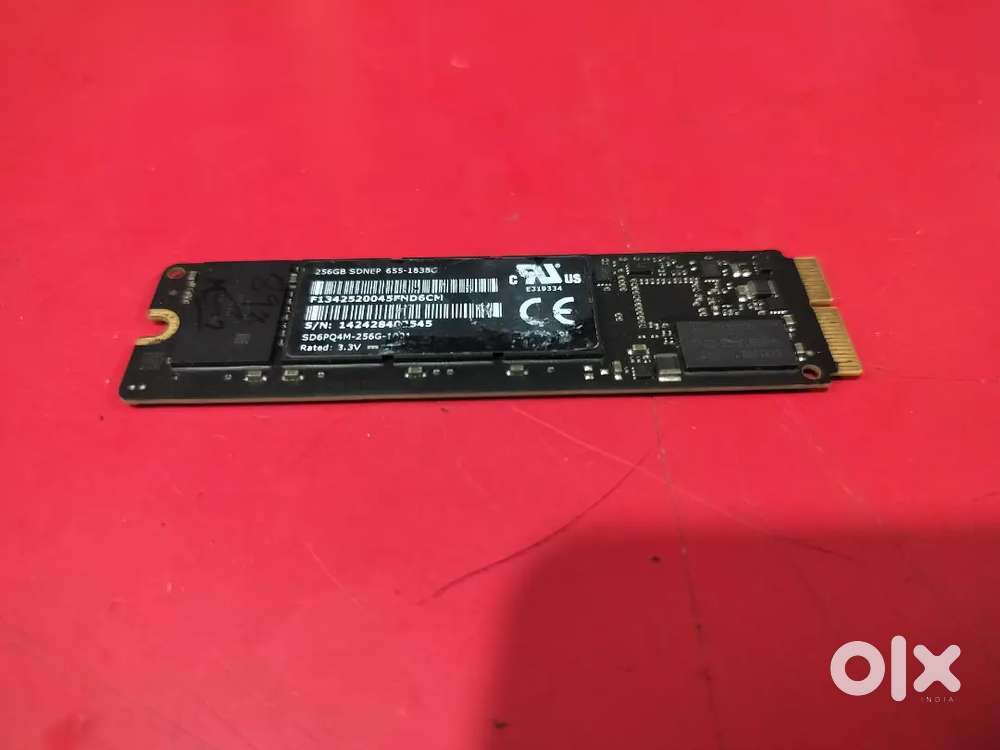 Macbook laptop nvme ssd 256 gb perfect working