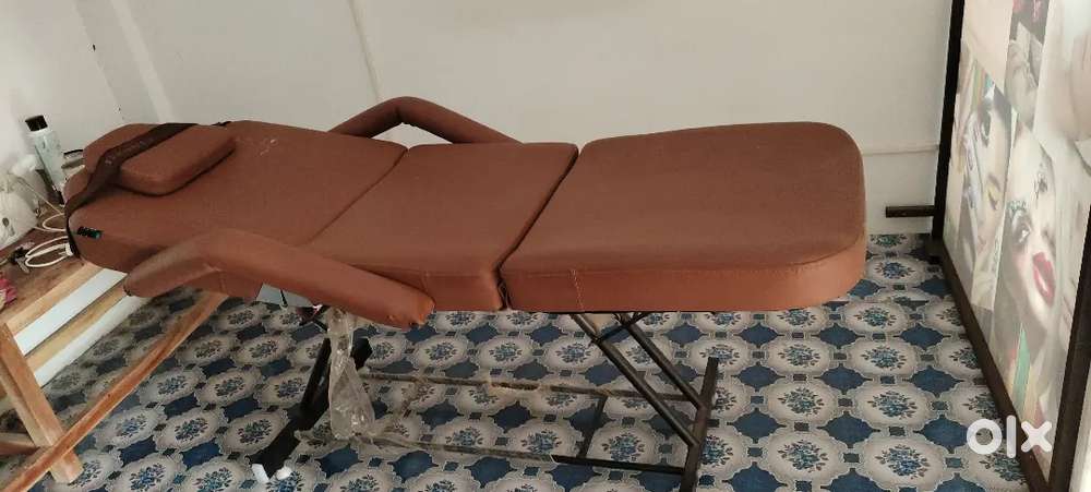 Ladies saloon