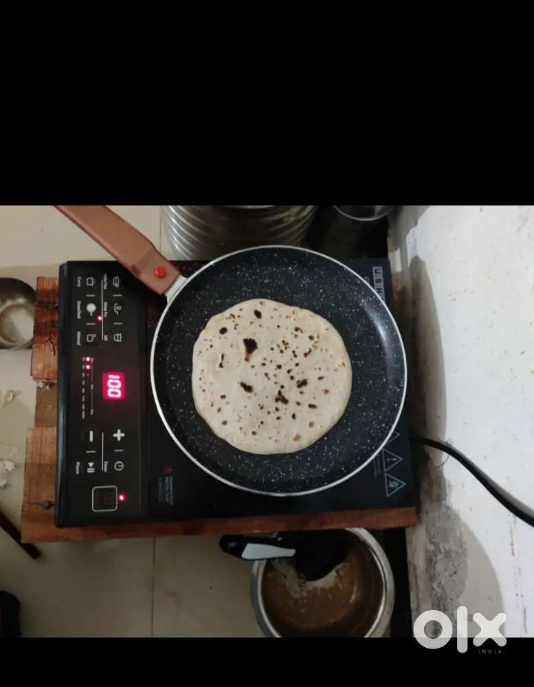 Ye dono bilkul  new hai induction and gas stove