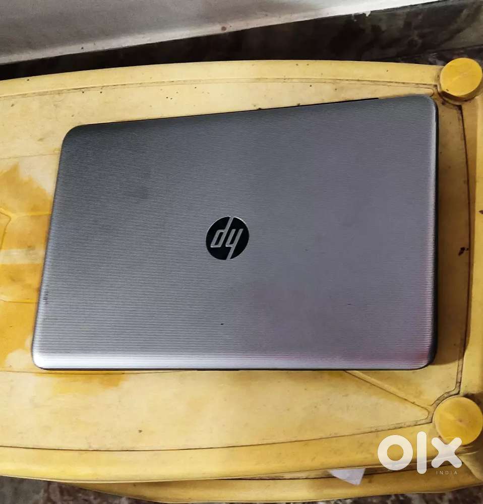 Hp i3 laptop 5th generation new battery