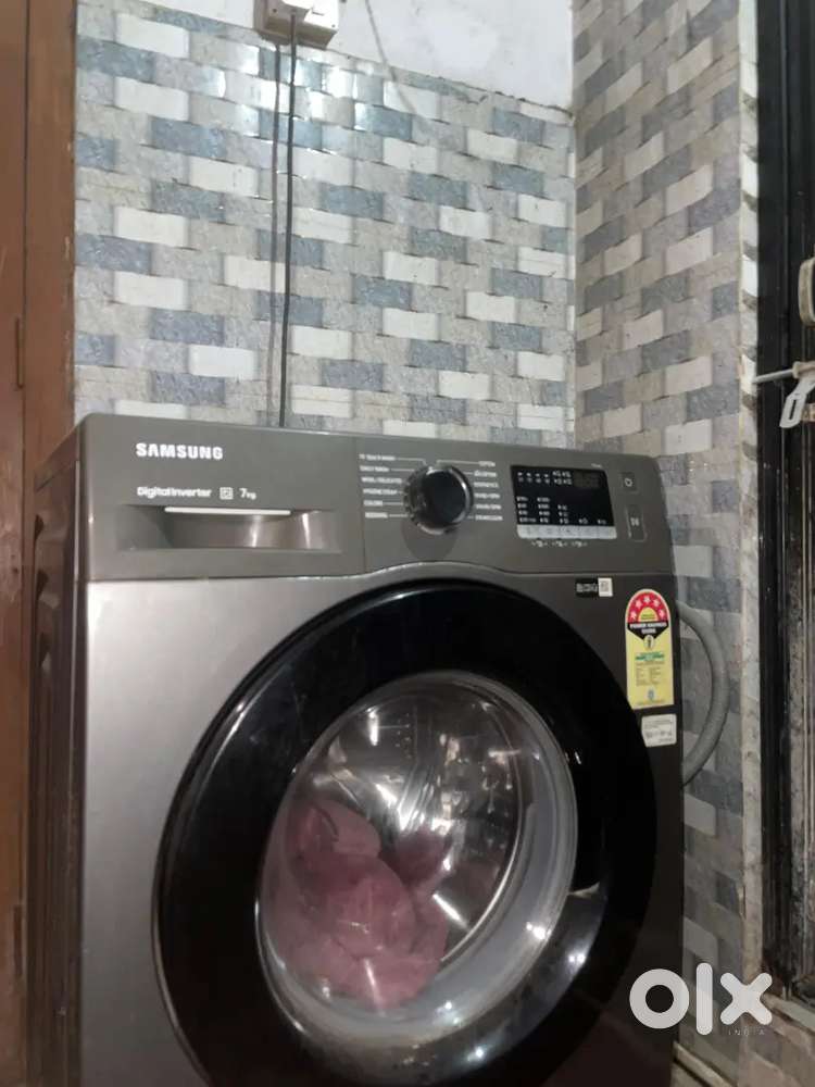 Samsung fully automatic front door 7 kg washing machine good condition