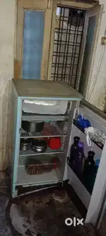Voltas fridge good condition but there is no door to defridge