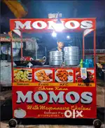 3 ghnte Chicken momos or seek kavab bechne k liye ldka chaiye