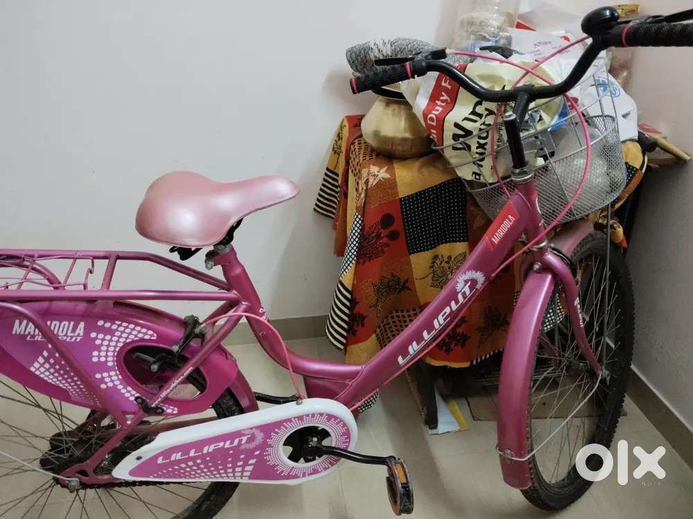 2 years old Lilliput cycle pink in colour