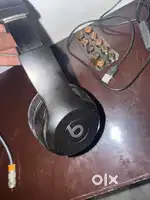 Beats Solo 4 On ear headphones