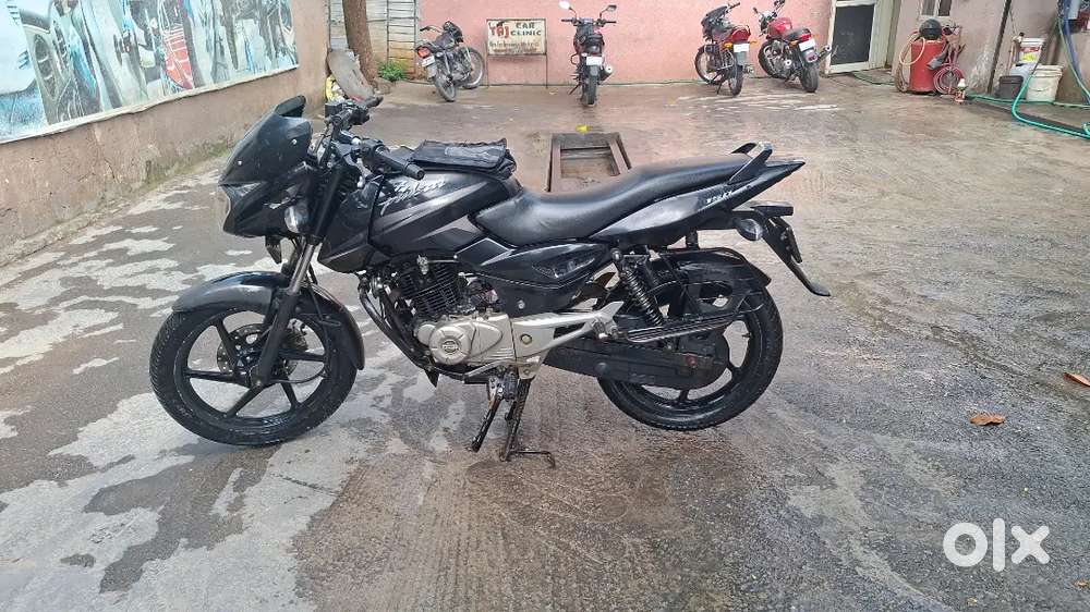 Pulsar 150