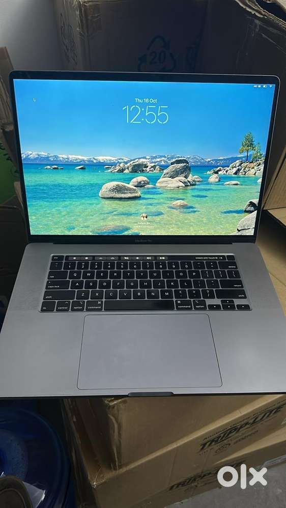 Macbook pro i9 64gb ram 1 tb storage