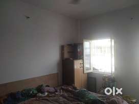 Rooms available on rent for sharing and independent total 6 Rooms