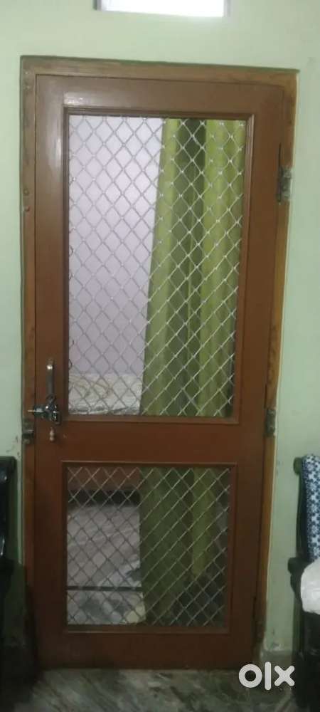 Main tonk phatak- One small room with bed, wardrobe only for girl.