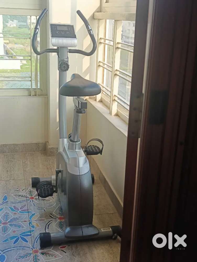 WELLCARE  Exercise cycle