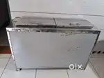 ફ્રીઝ અને મશીન બને આપવાનું છે