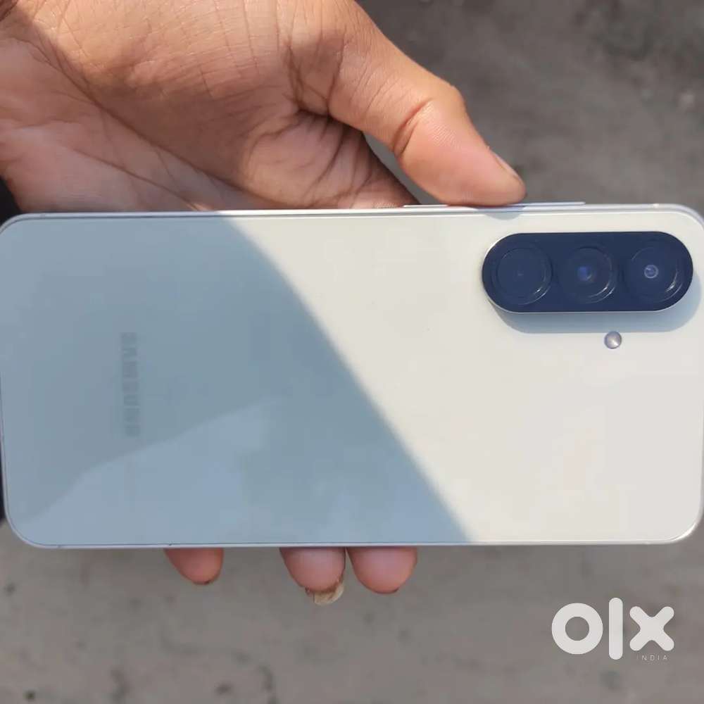 Sumsung A56 5g , 8gb 256gb ,