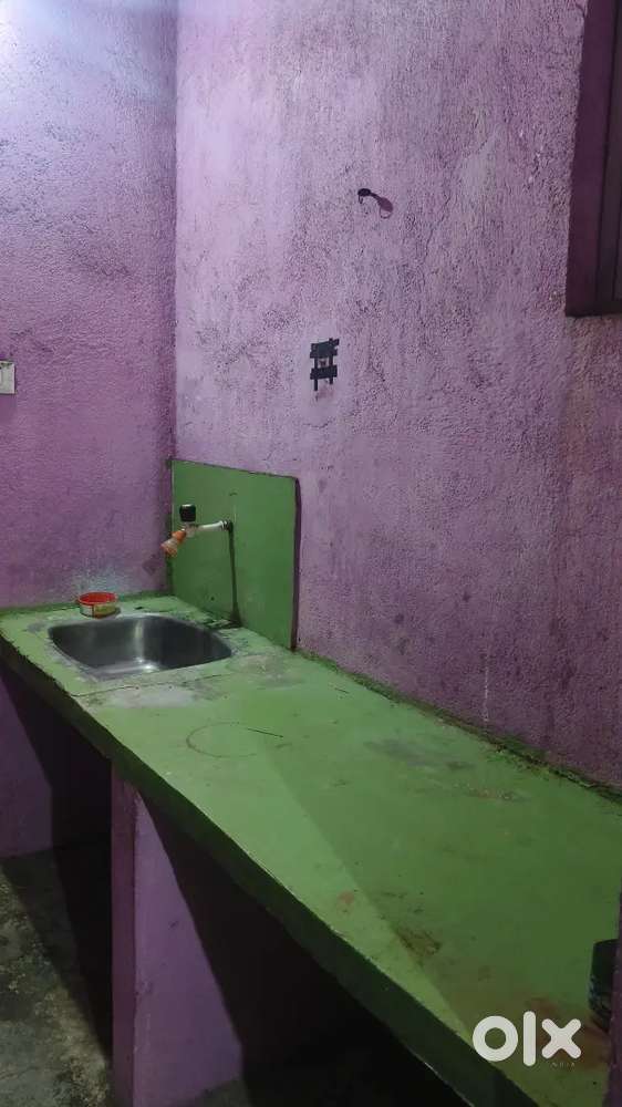 Room rent for Rs 3300/- p/m at rassipatia 1.5Km from jsg Road railways