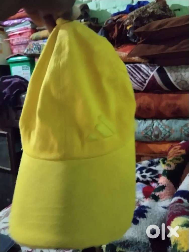 Topi Kuchh hi time Hua Hai is topic liye hue