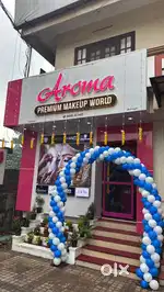 Sales Girls Needed for cosmetics shop