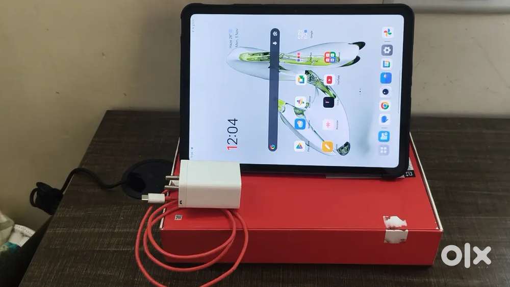 OnePlus Pad Go (8GB/128GB) – Mint Condition  Dual SIM + Wi-Fi