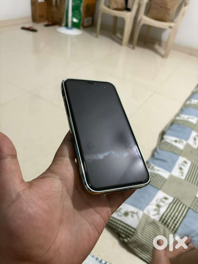 IPhone 11 Good Condition