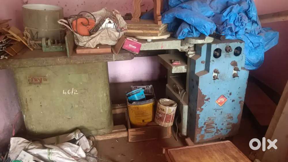 Wood cutting machine