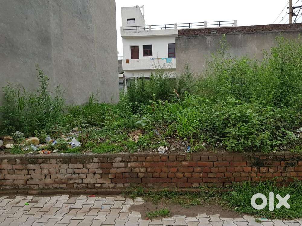 Plot for sale for shop/warehouse in professor colony sirhind