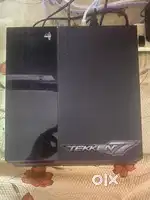 PS4 500GB with 2 controller and 18 games