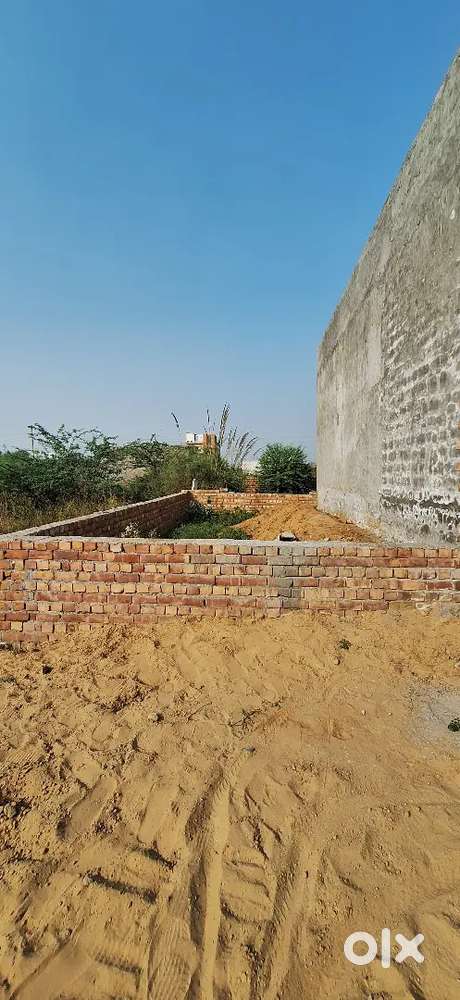 55 gaj plot uttam nagar bhiwani