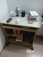 Computer table