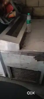 Restaurant refrigerator and oven