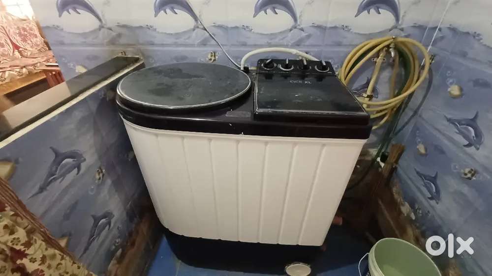 Whirlpool semi-automatic washing machine
