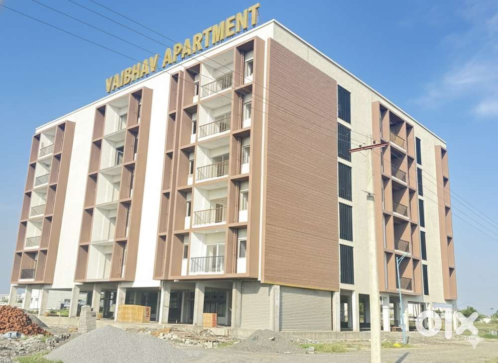 Saravanampatti kgisl IT Park Near Apartment available for Sale