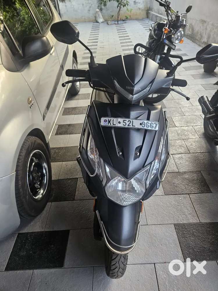 Honda dio 2017