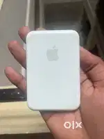 Iphone 13 mini + magsafe powerbank