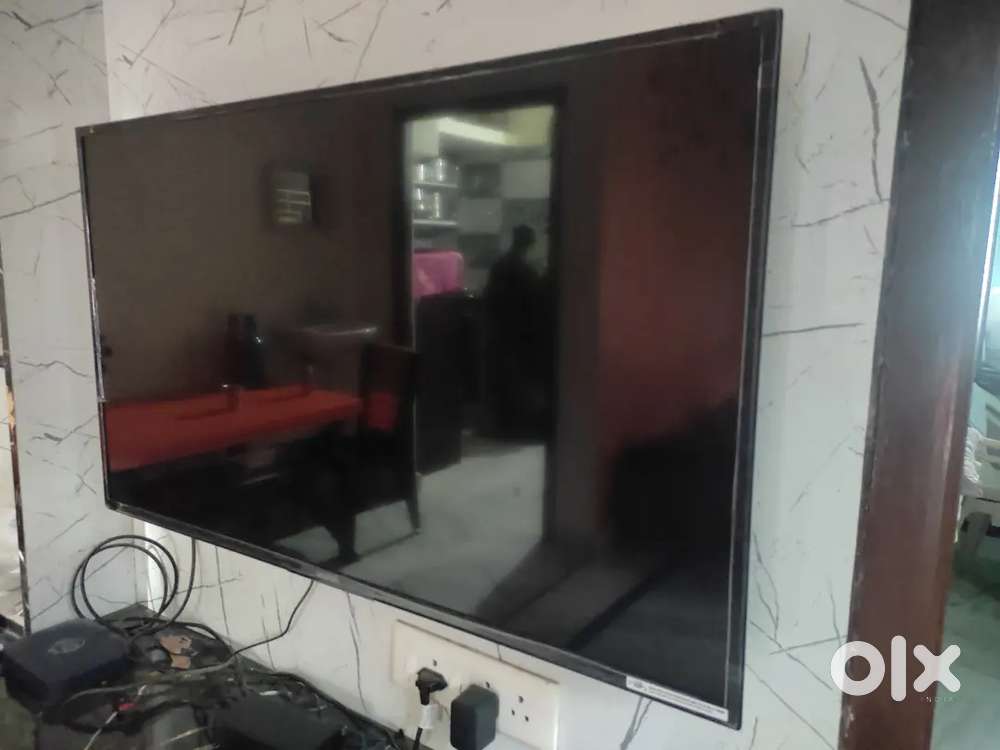 SONY smart TV 2 YEARS OLD