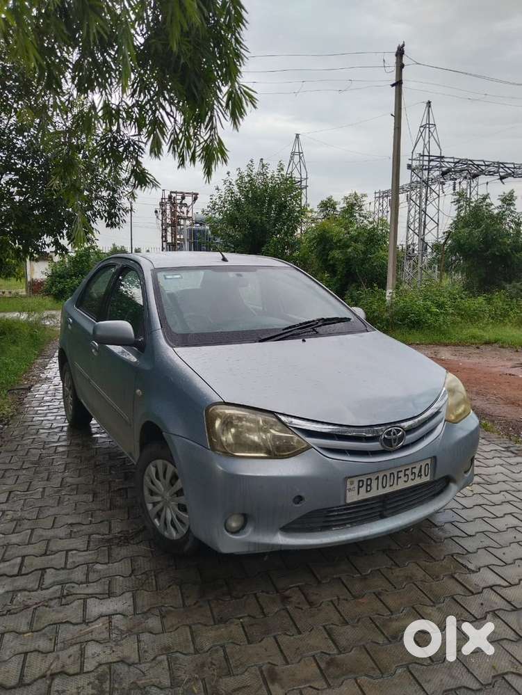Toyota Etios 2011 Petrol Well Maintained