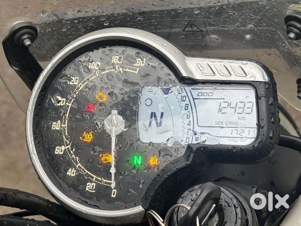 Triumph scrambler 400x