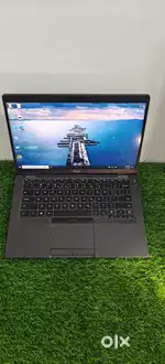 i7 8th 16Gb Ram Premium laptop almost new condition