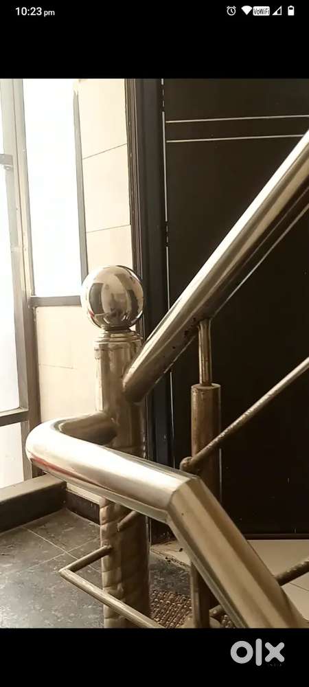 1RK on rent, 100 meter walking distance from Phase 3 metro station,