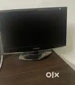 Samsung monitor and VGA cable