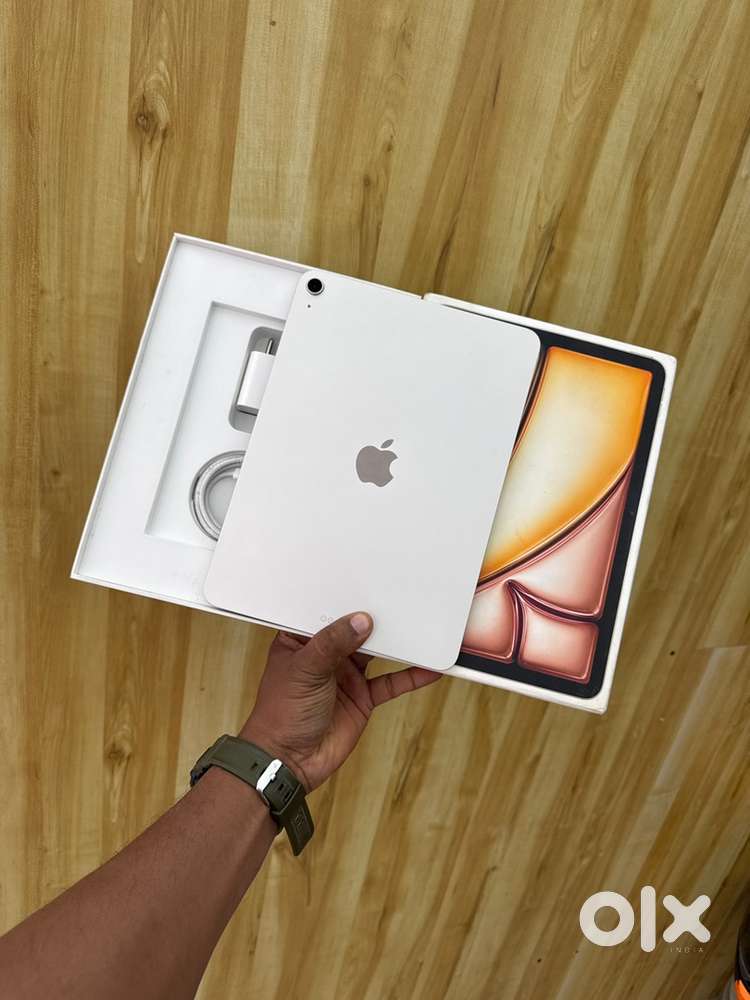 APPLE I PAD AIR M3 128 GB WIFI ONLY UNDER WARRANTY PIECE